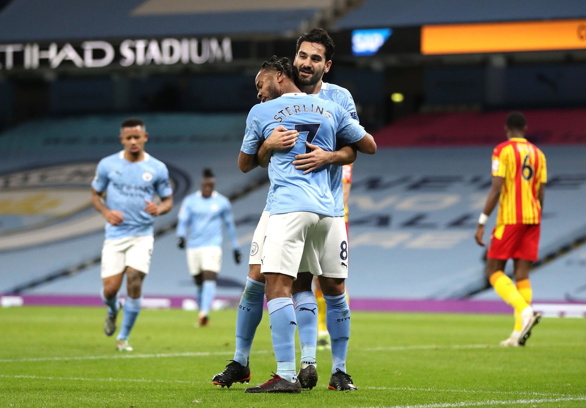 许多后来跻 许多后来跻